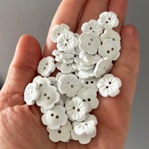 Nasturi flori - accessorii și unelte - materie primă mixtă - alte materiale - Artynos.ro