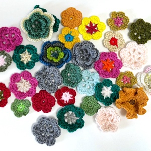 Lot aplicatii crosetate - Artynos.ro