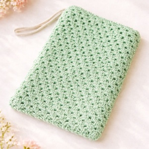 Husa crosetata pentru kindle, saculet protectie - Artynos.ro