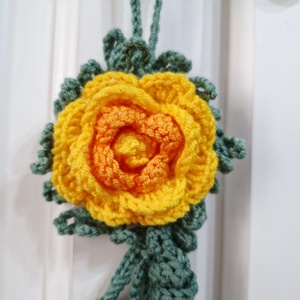 Floare croșetată - accessorii și unelte - accesorii decorative - alte accesorii - Artynos.ro
