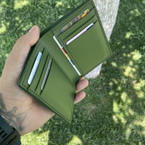 Portofel din piele naturala lucrat integral manual in Romania - geantă și husă - portofele, huse, suporturi - portofel - portofel bărbați - Artynos.ro