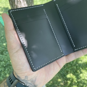 Portofel din piele naturala lucrat integral manual in Romania - geantă și husă - portofele, huse, suporturi - portofel - portofel bărbați - Artynos.ro