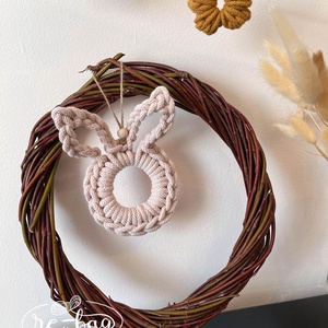 Decorațiune de Paște în formă de iepuras (nu include coronița) - casă & stil de viață - accesorii pentru decorat casa - decorațiuni de pereți, decorațiuni suspendate - decorațiuni suspendate - Artynos.ro