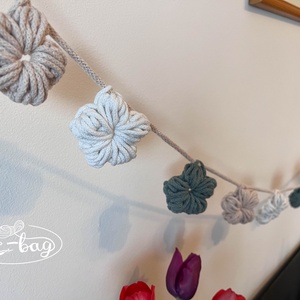 Decorațiune de perete cu formă de floare (ghirlandă) - casă & stil de viață - accesorii pentru decorat casa - decorațiuni de pereți, decorațiuni suspendate - decorațiuni suspendate - Artynos.ro