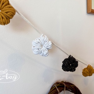 Decorațiune de perete cu formă de floare (ghirlandă) - casă & stil de viață - echipament pentru camera copiilor - decorațiuni pentru camera copilului - Artynos.ro