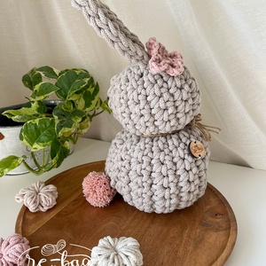 Decorațiune de Paște în formă de iepuraș - decor de sărbători - decorațiuni de paște - iepuraș de paște - Artynos.ro