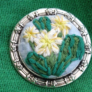 Pandantiv brodat Primula, Bijuterii, Coliere, Pandativ, , ARTYNOS