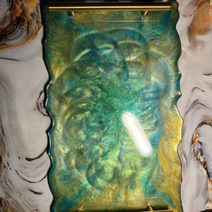 Tava decorativa pentru servire din rasina epoxidica cu reflexiile oceanului din pigmenti turcoaz,albastru,auriu., Accessorii si unelte, Plastilina, Rasina sintetica, Turnare in gips, ARTYNOS