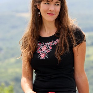 Tricou Szekler brodat - negru - Artynos.ro
