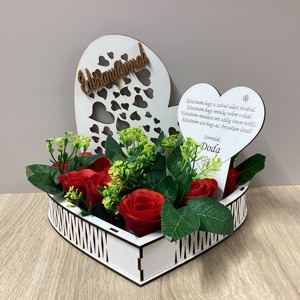 Felicitare aniversară personalizată cutie de flori în formă de inimă -  - Artynos.ro Felicitare aniversară personalizată cutie de flori în formă de inimă -  - Artynos.ro