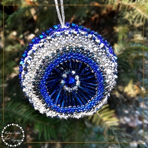 Globuleț Crăciun TRIDIMENSIONAL - albastru cu argintiu, Accesorii de Crăciun, Decorațiuni de Crăciun de casă, Decorațiuni pentru pomul de Crăciun, Cusătură, Împletituri, broderie cu mărgele, ARTYNOS