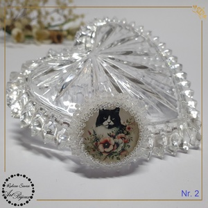 BROȘĂ pisici alb cu negru - Nr.2 - bijuterii - broșe - Artynos.ro