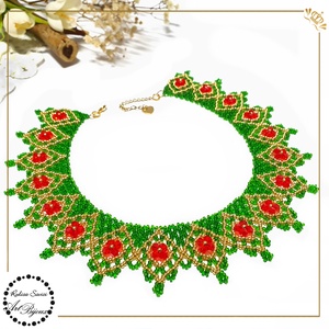 ZGĂRDAN ELEGANT - roșu, verde și auriu - bijuterii - coliere - coliere din mărgele - Artynos.ro