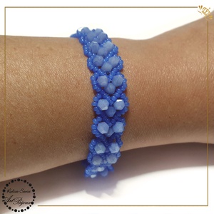 BRĂȚARĂ cu INIMIOARE din cristale - albastră - bijuterii - brățări - brățări din mărgele - Artynos.ro