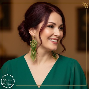 CERCEI CU FLOARE SI FRANJURI - verde cu auriu, Bijuterii, Cercei, Cercei din margele, Confectionarea bijuteriilor, Impletituri, broderie cu margele, ARTYNOS