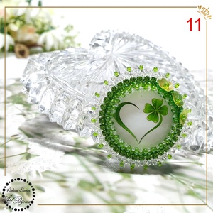 Broșă inimă verde cu trifoi - nr 11 - bijuterii - broșe - Artynos.ro