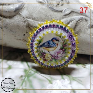 Broșă pasăre pe creangă înflorită - nr 37 - bijuterii - broșe - Artynos.ro