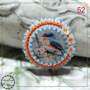 Broșă pasăre pe creangă înflorită - nr 52 - bijuterii - broșe - Artynos.ro