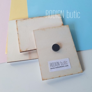 Mărțișoare cu magnet trifoi pictate manual cu mesaje haioase handmade - bijuterii - mărțișor - Artynos.ro