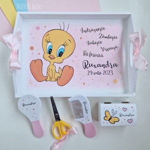Set prima aniversare fetita Tweety tava mot personalizata pictata manual - Artynos.ro
