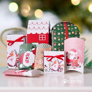 Glob pom Craciun Pitic pictat manual personalizat cu mesaj - accesorii de crăciun - decorațiuni de crăciun de casă - decorațiuni pentru pomul de crăciun - Artynos.ro