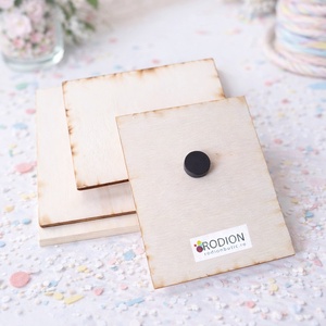 Mărțișoare cu magnet inimioară pictate manual cu mesaje haioase handmade - bijuterii - mărțișor - Artynos.ro