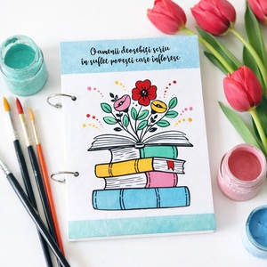 Agenda tip binder pentru profesori si pasionati de carti, personalizata cu mesaj, pictata manual, Casa & Stil de viata, Produse de papetarie, Caiete si jurnale, Obiecte pictate, Pictura, ARTYNOS