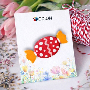 Martisoare brosa pictate manual in forma bomboana - Artynos.ro