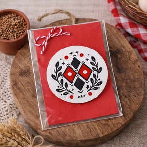 Martisoare brosa motive traditionale pictate manual handmade - bijuterii - mărțișor - Artynos.ro