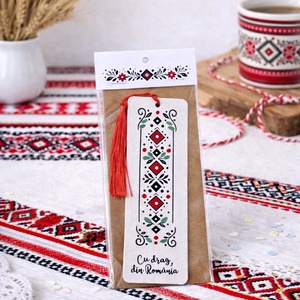 Semn de carte model popular romanesc, tema traditionala, pictat manual cu mesaj handmade - bijuterii - mărțișor - Artynos.ro