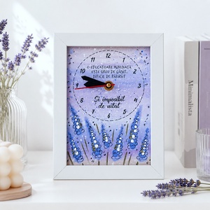 Ceas inramat personalizat cu mesaj pictat manual Lavanda pentru educatoare - Artynos.ro