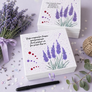 Cutie din lemn bijuterii lavanda pictata manual, personalizata cu mesaj - Artynos.ro