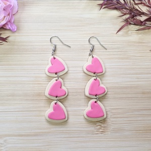 Cercei cu Biscuiți Roz în Formă de Inimă � Bijuterii handmade din lut polimeric - bijuterii - cercei - cercei lungi - Artynos.ro