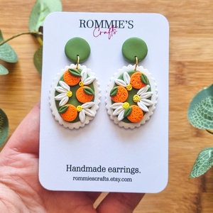 Cercei Citrus cu Flori de Portocal � Bijuterii handmade din lut polimeric, inspirație din natură - bijuterii - cercei - cercei lungi - Artynos.ro