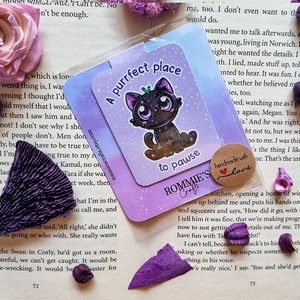 Semn de Carte Magnetic Holografic cu Pisică Neagră � Cadou pentru iubitorii de lectură - cărți și creații cu tematică muzicală, cadouri - semn de carte - Artynos.ro