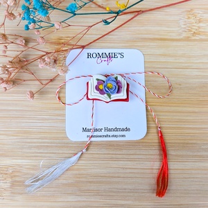 Mărțișor Broșă Carte Deschisă � Lucrat Manual din Lut Polimeric, 3x2 cm - bijuterii - mărțișor - Artynos.ro