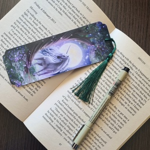 Semn de carte Fantasy cu unicorn � Bookmark handmade pentru iubitori de carti Fantasy - cărți și creații cu tematică muzicală, cadouri - semn de carte - Artynos.ro