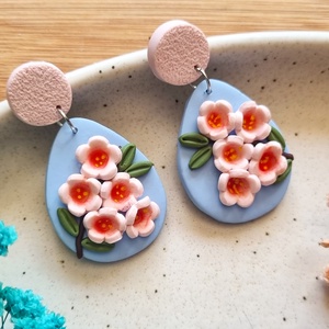 Cercei Sakura � Bijuterii handmade din lut polimeric, design floral tip lacrima, Bijuterii, Cercei, Cercei lungi, , ARTYNOS