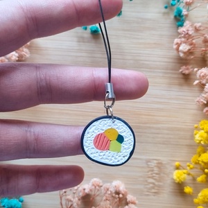 Breloc charm pentru telefon Sushi - handmade din lut polimeric - genți și portofele - accesorii genți - breloc - Artynos.ro