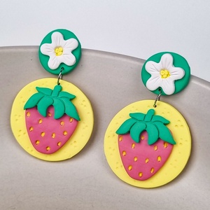 Cercei Capsuni � Bijuterii handmade din lut polimeric, inspiratie de vara, Bijuterii, Cercei, Cercei lungi, , ARTYNOS