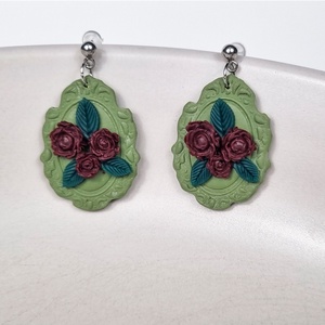 Cercei vintage cu trandafiri, handmade din lut polimeric - bijuterii - cercei - cercei lungi - Artynos.ro