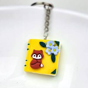 Breloc carte cu vulpe handmade din lut polimeric, accesoriu cute, Genti si portofele, Accesorii genti, Breloc, , ARTYNOS