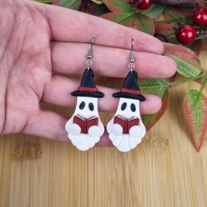 Cercei halloween fantome si carti, handmade din lut polimeric - Artynos.ro