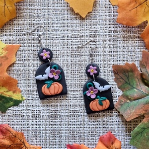 Cercei Halloween cu dovleci si lilieci, handmade din lut polimeric - bijuterii - cercei - cercei lungi - Artynos.ro