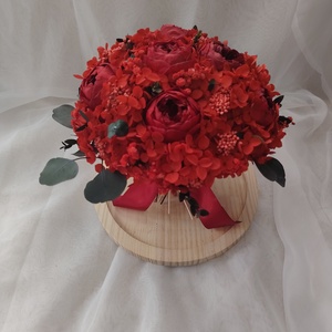 Buchet de mireasa cu bujori criogenati rosii/bordeaux/grena  - accesorii nuntă - buchet mireasă  - Artynos.ro