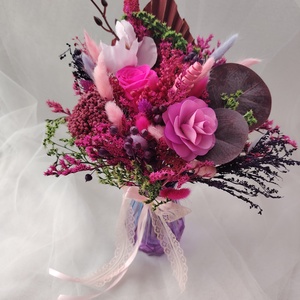 Aranjament în vaza cu flori criogenate și stablizate - trandafir, hortensie, gypsophila - casă & stil de viață - decorațiuni de casă - accesorii florale - buchete de flori - Artynos.ro