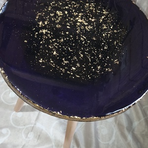 Masā din rāsina handmade, Casa & Stil de viata, Accesorii pentru echipamente de bucatarie, Accesorii de servire, Masuta servire, Altele, ARTYNOS