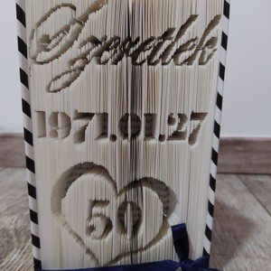 Text selectat si sculptura de carte de date, Casa & Stil de viata, Accesorii pentru decorat casa, Decoratiuni de masa si decoratiuni pentru rafturi , Sculptura de carte, carte pliata, , ARTYNOS