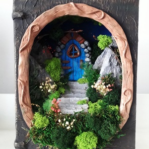 Diorama in forma de carte, Casă de zâne, Ușa fermecată, Miniatură, grădina zâne miniaturală - casă & stil de viață - accesorii pentru decorat casa - decorațiuni de masă și decorațiuni pentru rafturi  - sculptură de carte, carte pliată - Artynos.ro