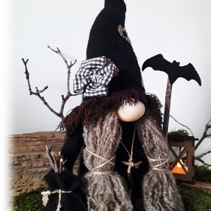 Gnom de colecție, Melinda Gnom vrăjitoare, Obsidian Woods Collection, Casă & Stil de viață, Accesorii pentru decorat casa, Gnom, , ARTYNOS